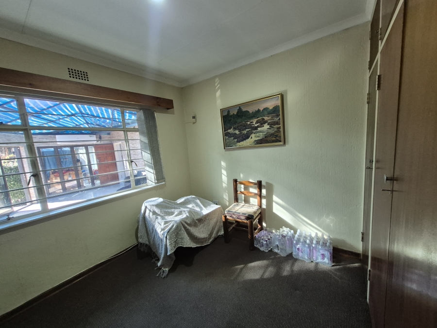 4 Bedroom Property for Sale in Brackenhurst Gauteng