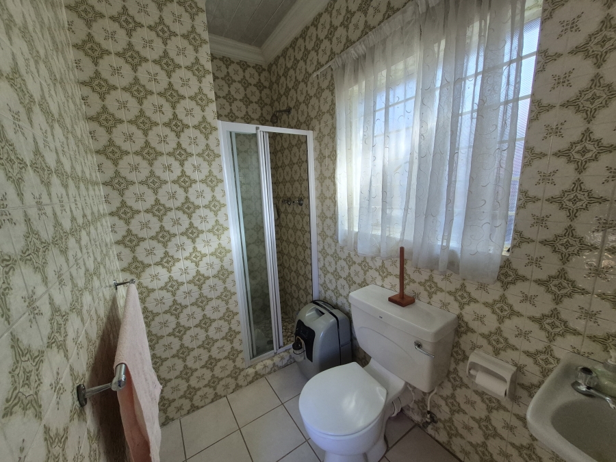 4 Bedroom Property for Sale in Brackenhurst Gauteng