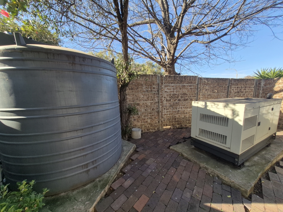 4 Bedroom Property for Sale in Brackenhurst Gauteng