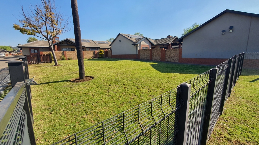 3 Bedroom Property for Sale in Equestria Gauteng