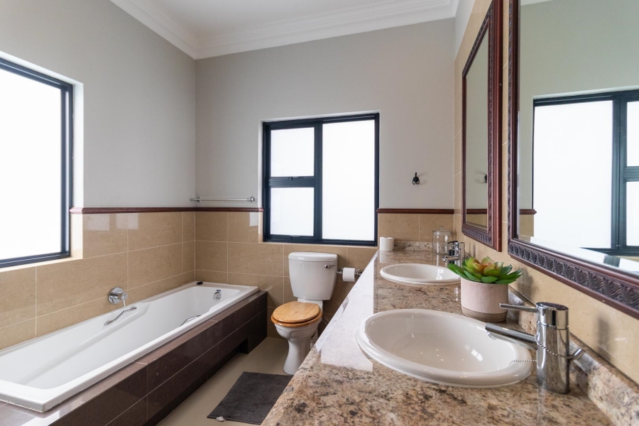 3 Bedroom Property for Sale in Vaal Marina Gauteng