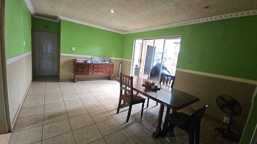 3 Bedroom Property for Sale in Daveyton Gauteng