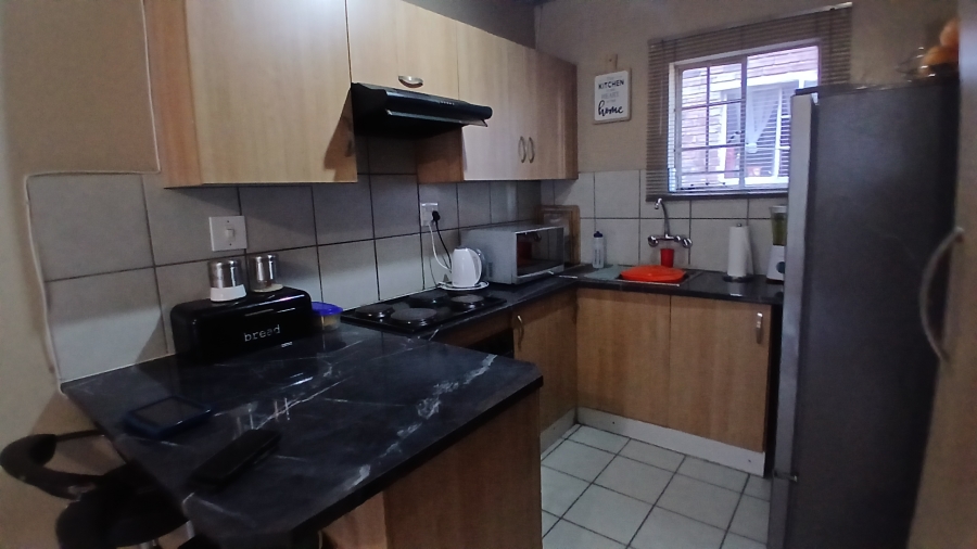 2 Bedroom Property for Sale in Kempton Park Central Gauteng