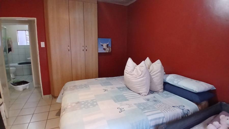 2 Bedroom Property for Sale in Kempton Park Central Gauteng
