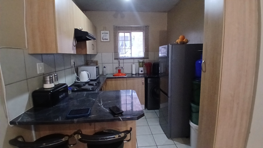 2 Bedroom Property for Sale in Kempton Park Central Gauteng