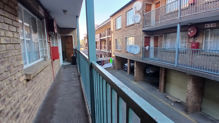2 Bedroom Property for Sale in Kempton Park Central Gauteng