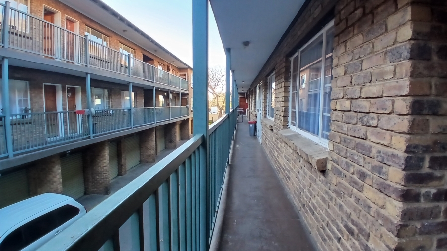 2 Bedroom Property for Sale in Kempton Park Central Gauteng