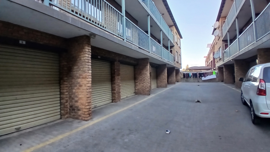 2 Bedroom Property for Sale in Kempton Park Central Gauteng