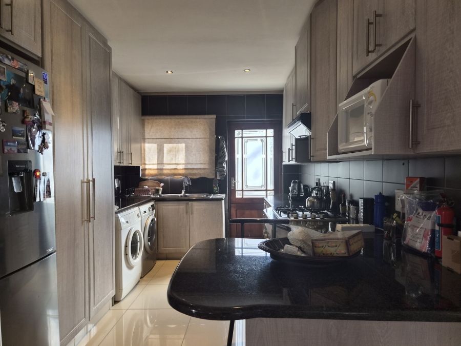 4 Bedroom Property for Sale in Bedfordview Gauteng