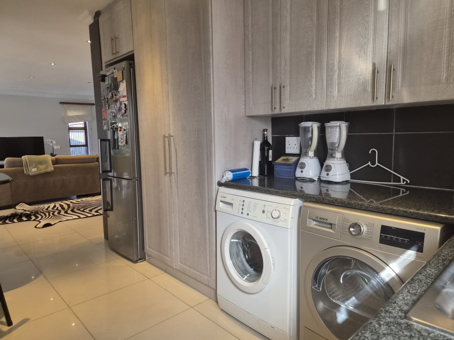 4 Bedroom Property for Sale in Bedfordview Gauteng