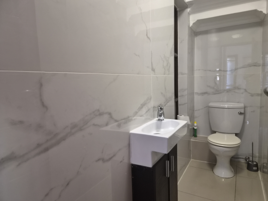 4 Bedroom Property for Sale in Bedfordview Gauteng