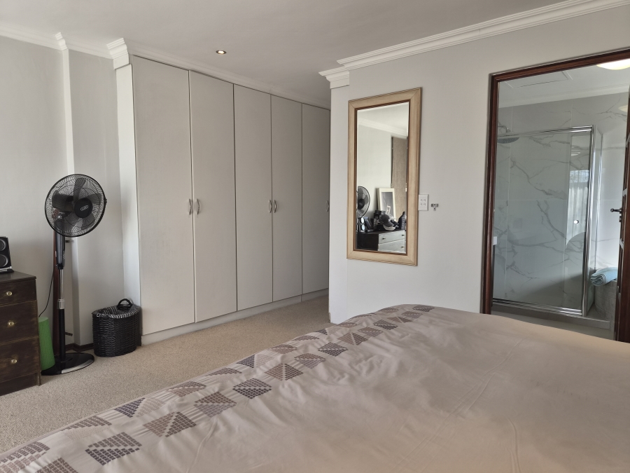 4 Bedroom Property for Sale in Bedfordview Gauteng