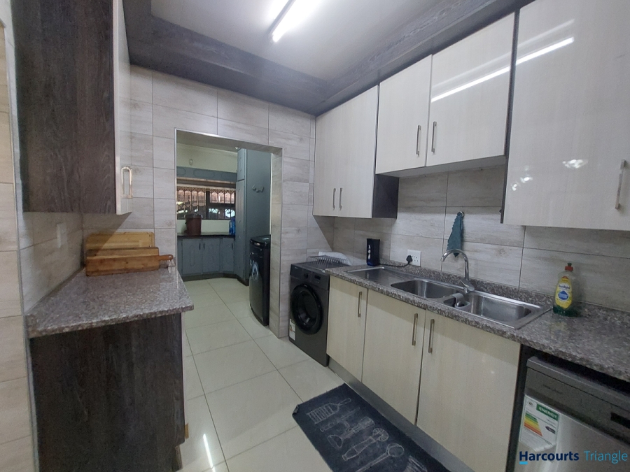4 Bedroom Property for Sale in Arcon Park Gauteng