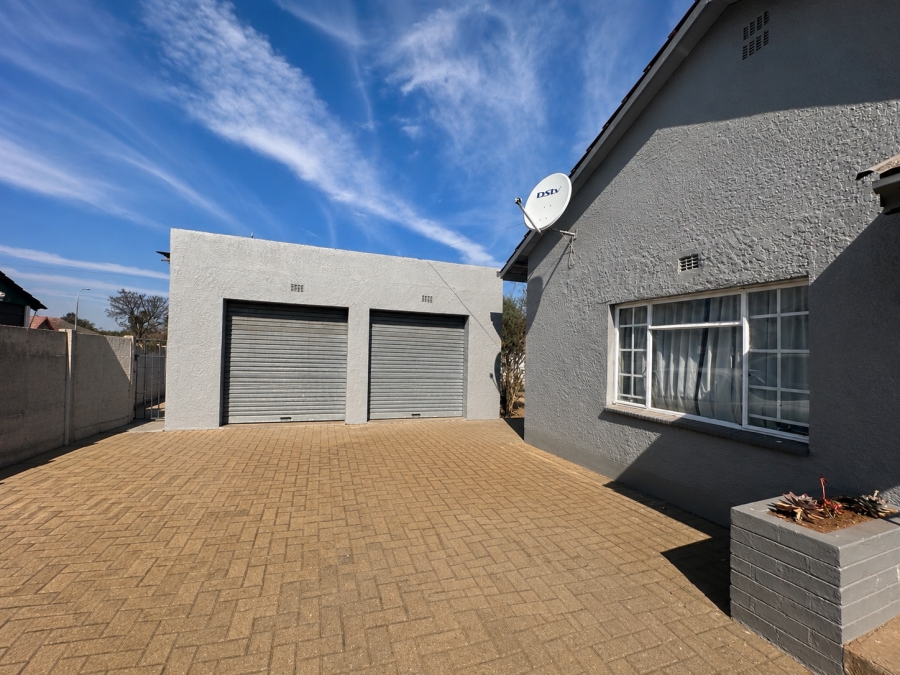 3 Bedroom Property for Sale in Talbotpark Gauteng