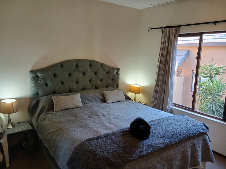 2 Bedroom Property for Sale in Douglasdale Gauteng
