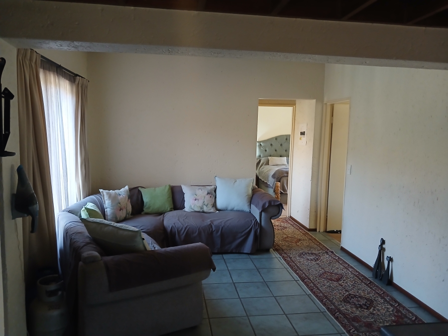 2 Bedroom Property for Sale in Douglasdale Gauteng
