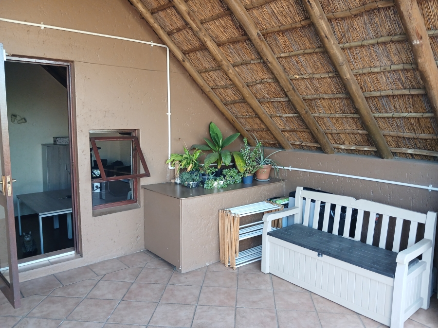 2 Bedroom Property for Sale in Douglasdale Gauteng