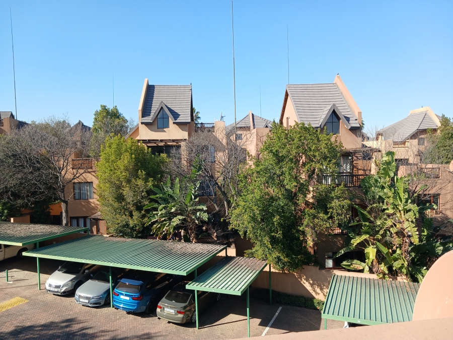 2 Bedroom Property for Sale in Douglasdale Gauteng