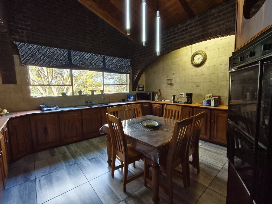 Commercial Property for Sale in Agricultural Holding 381 Gauteng