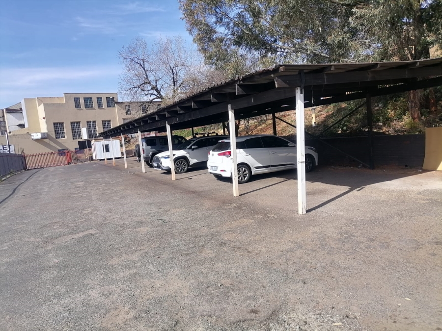 To Let Commercial Property for Rent in Selby Gauteng