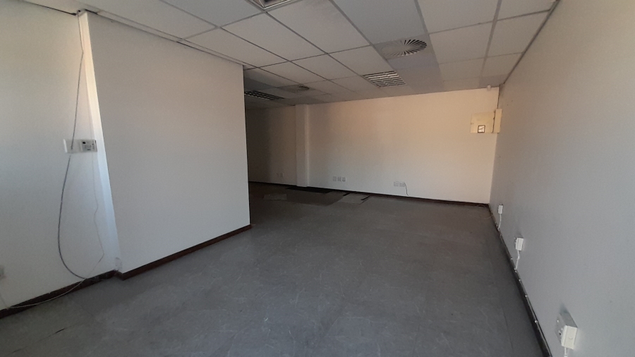 To Let Commercial Property for Rent in Moreleta Park Gauteng