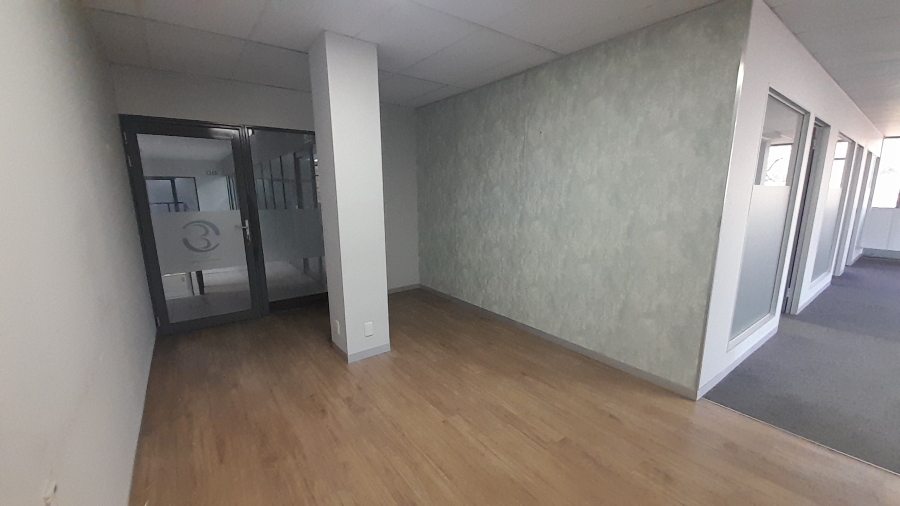 To Let Commercial Property for Rent in Lynnwood Glen Gauteng