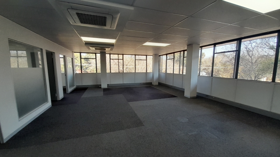 To Let Commercial Property for Rent in Lynnwood Glen Gauteng