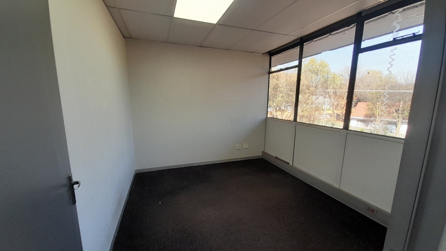 To Let Commercial Property for Rent in Lynnwood Glen Gauteng