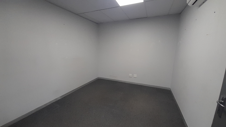 To Let Commercial Property for Rent in Lynnwood Glen Gauteng