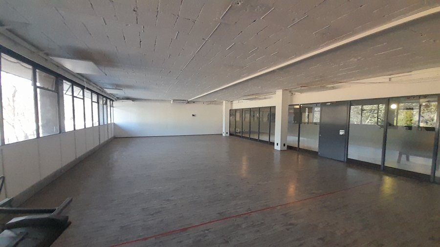 To Let Commercial Property for Rent in Lynnwood Glen Gauteng