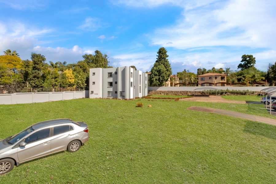 2 Bedroom Property for Sale in Morningside Manor Gauteng