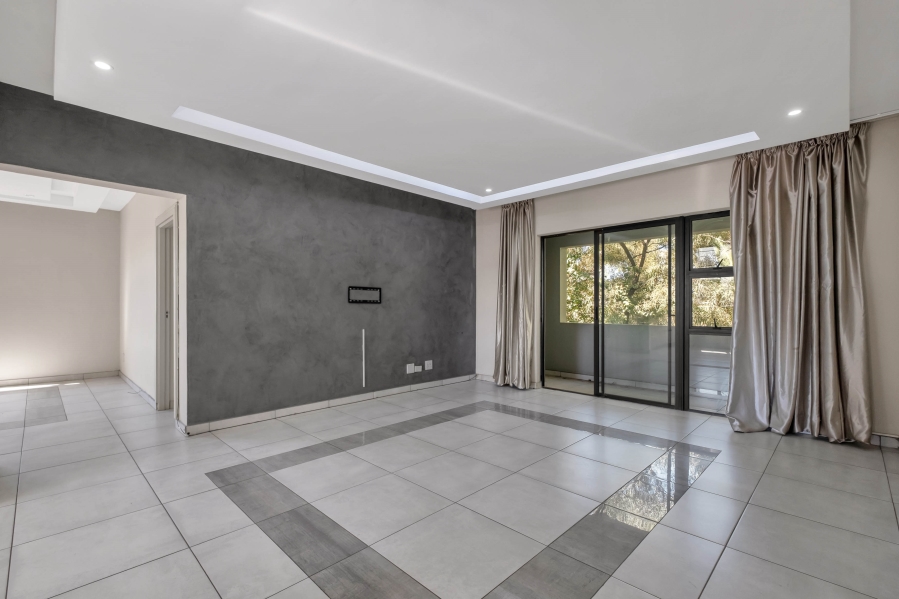 2 Bedroom Property for Sale in Morningside Manor Gauteng