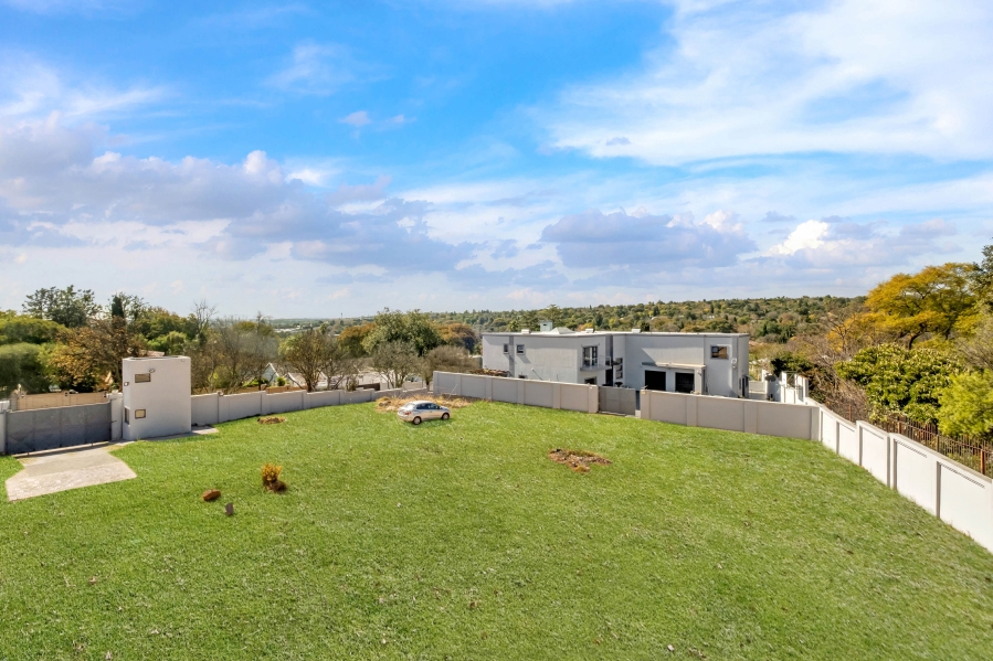 2 Bedroom Property for Sale in Morningside Manor Gauteng