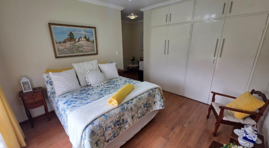 5 Bedroom Property for Sale in Brackenhurst Gauteng