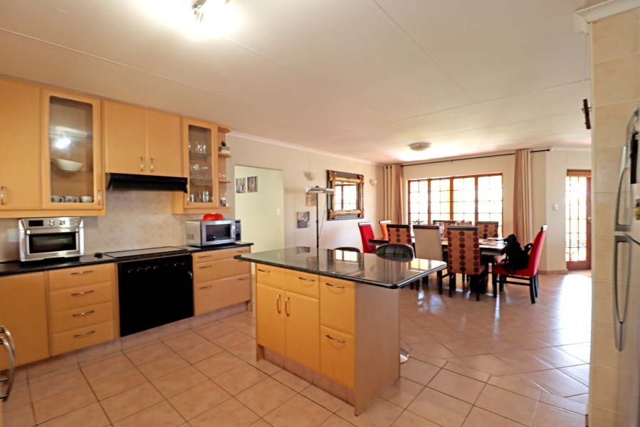 3 Bedroom Property for Sale in Randpark Ridge Gauteng