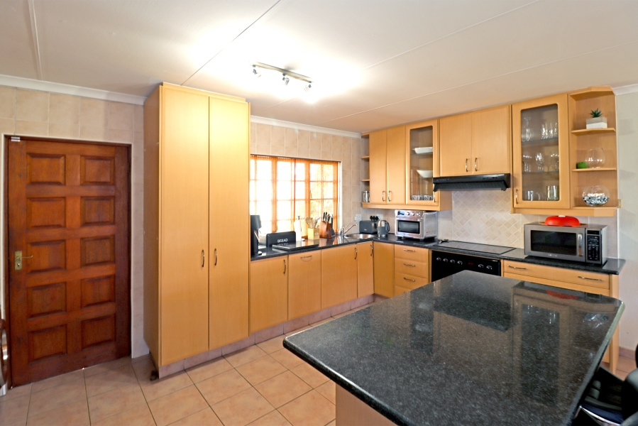 3 Bedroom Property for Sale in Randpark Ridge Gauteng