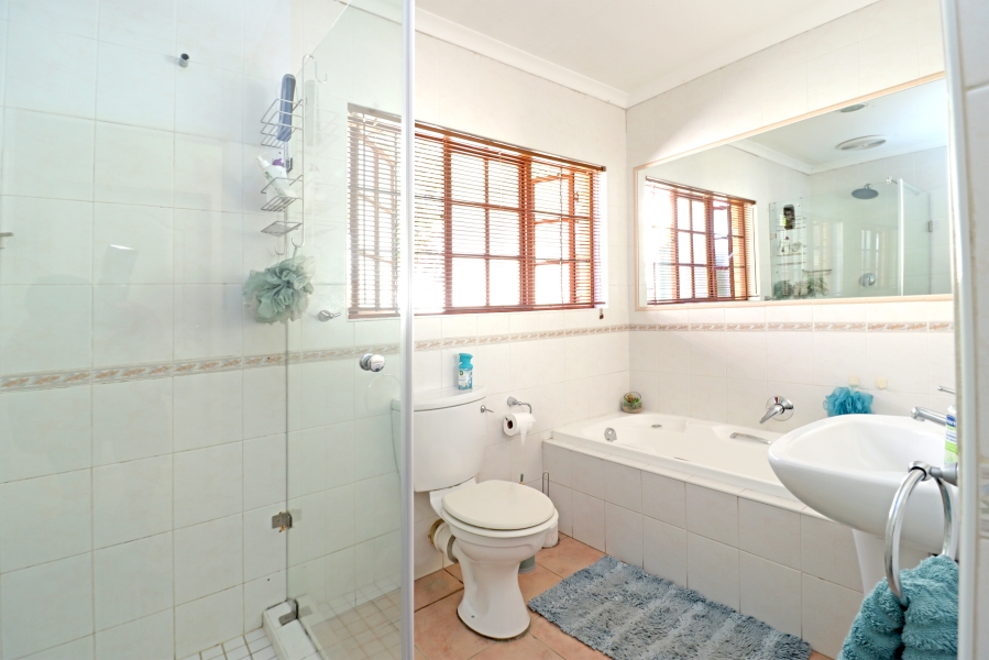 3 Bedroom Property for Sale in Randpark Ridge Gauteng