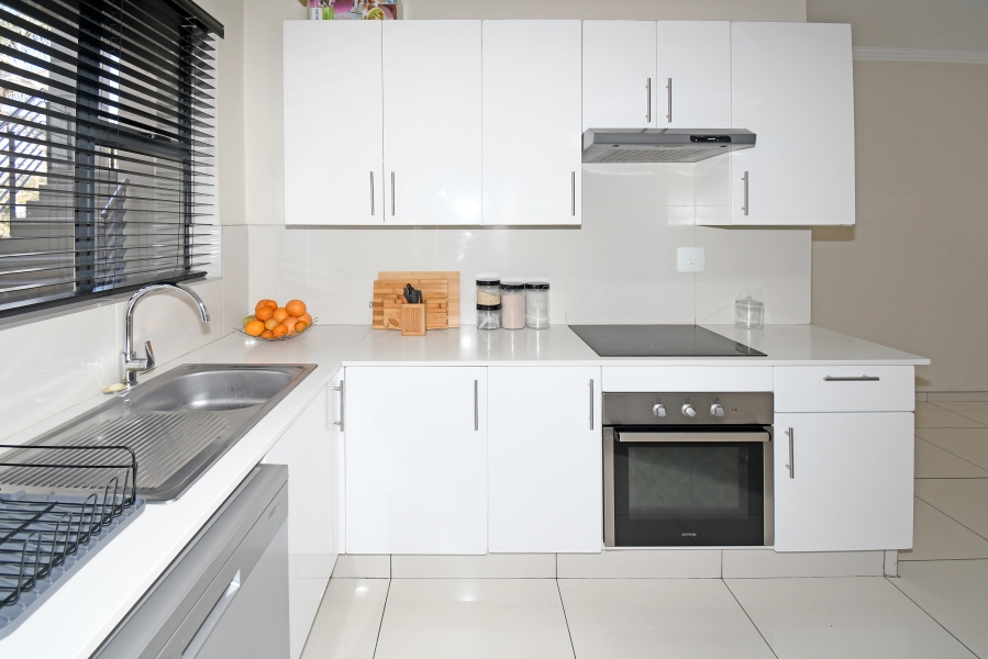2 Bedroom Property for Sale in Morningside Gauteng