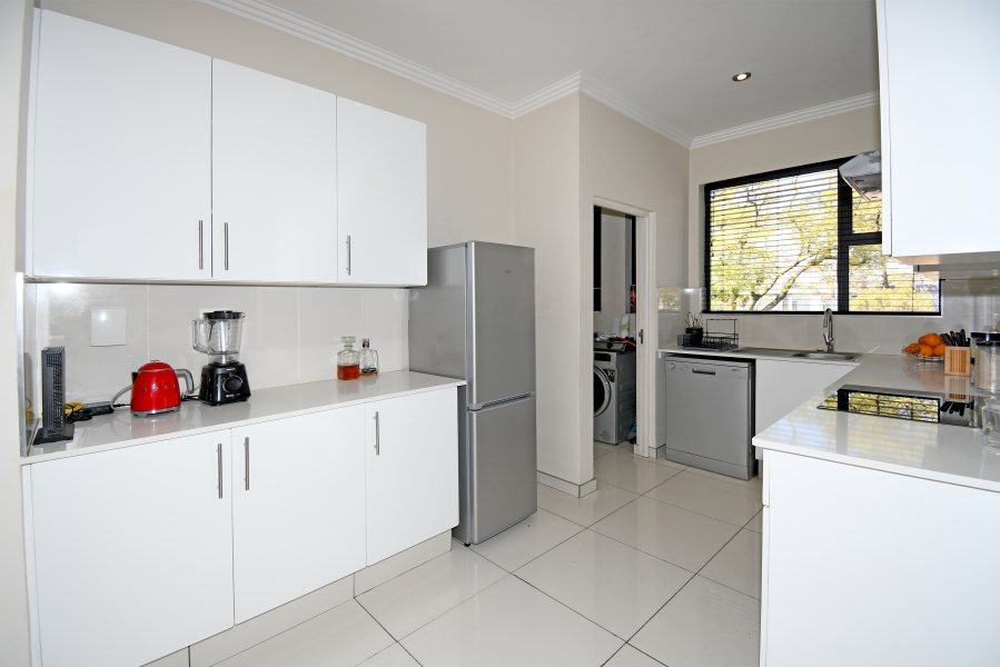 2 Bedroom Property for Sale in Morningside Gauteng