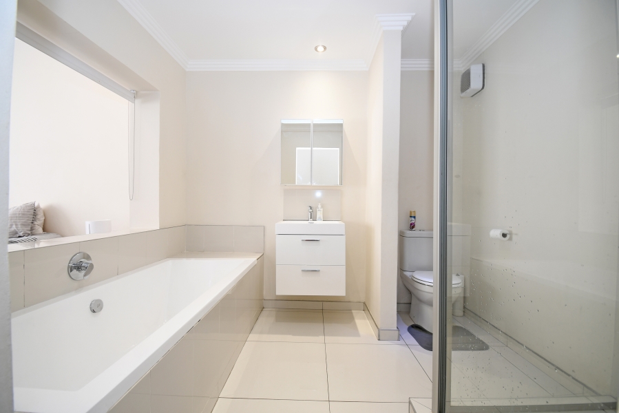 2 Bedroom Property for Sale in Morningside Gauteng