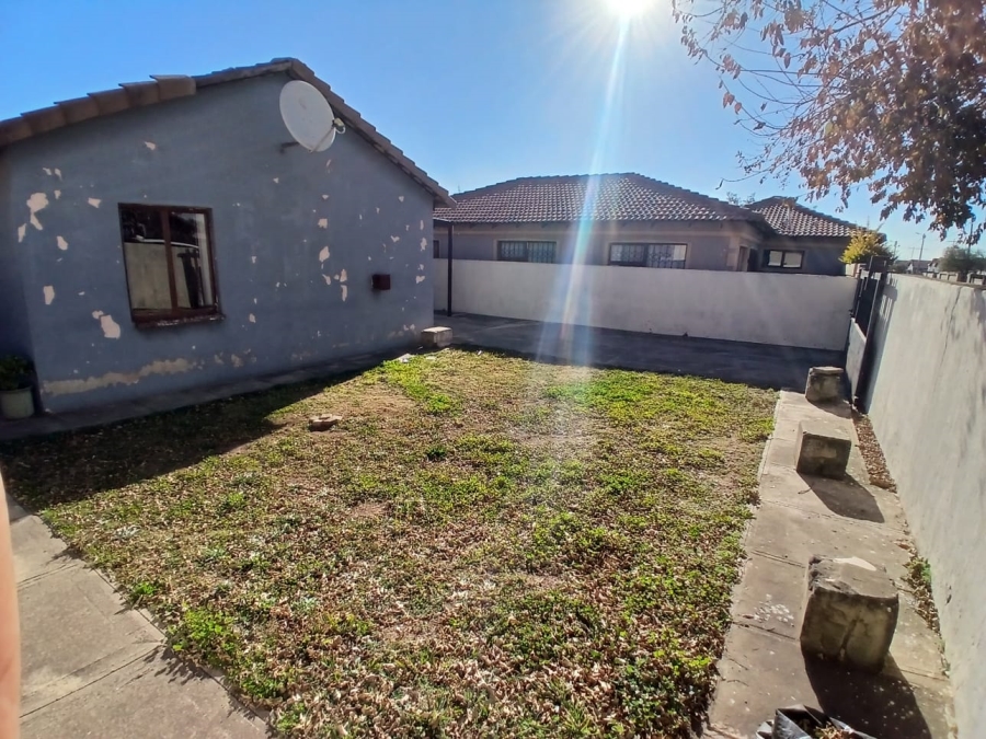 3 Bedroom Property for Sale in Windmill Park Gauteng