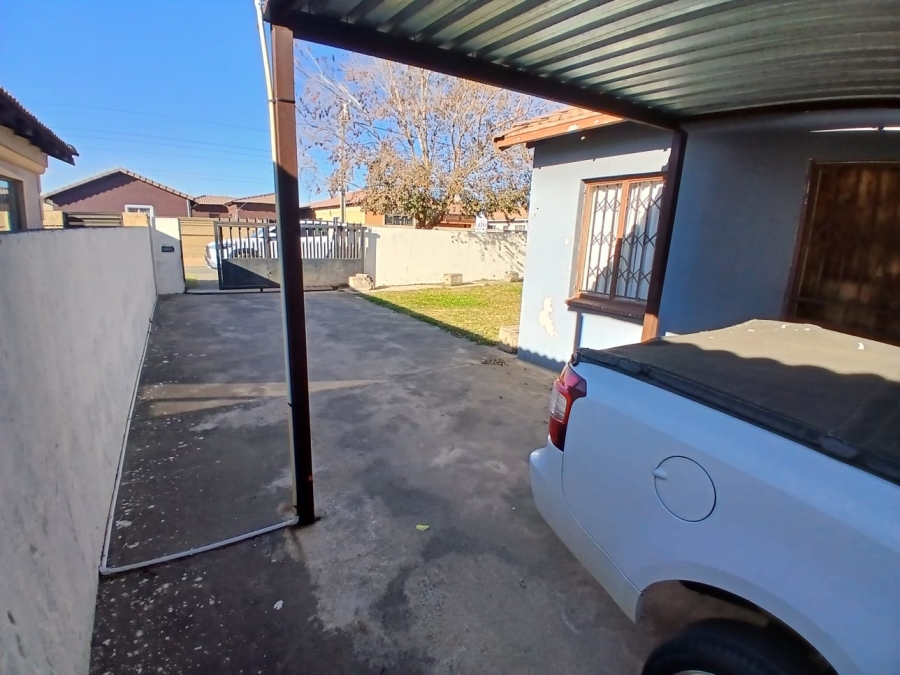 3 Bedroom Property for Sale in Windmill Park Gauteng