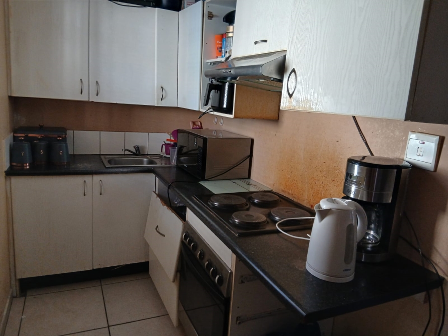 3 Bedroom Property for Sale in Windmill Park Gauteng