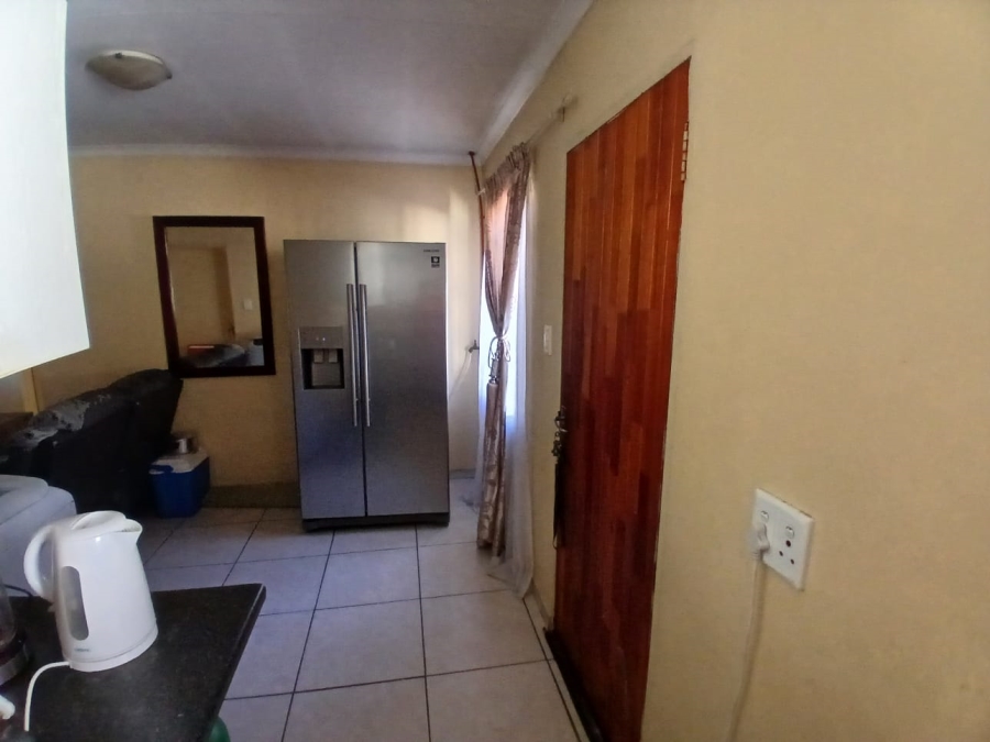 3 Bedroom Property for Sale in Windmill Park Gauteng