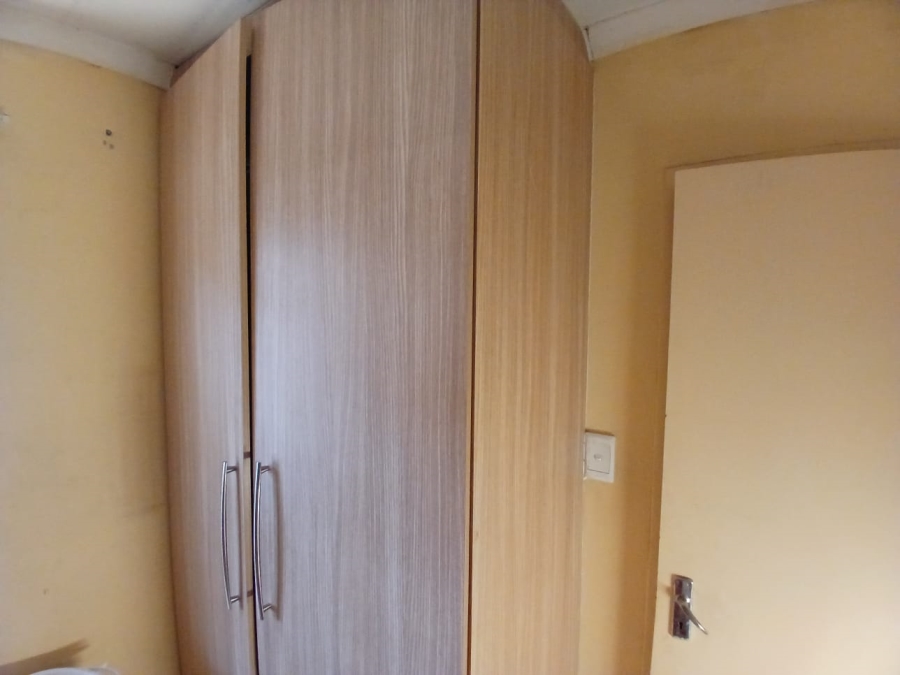 3 Bedroom Property for Sale in Windmill Park Gauteng