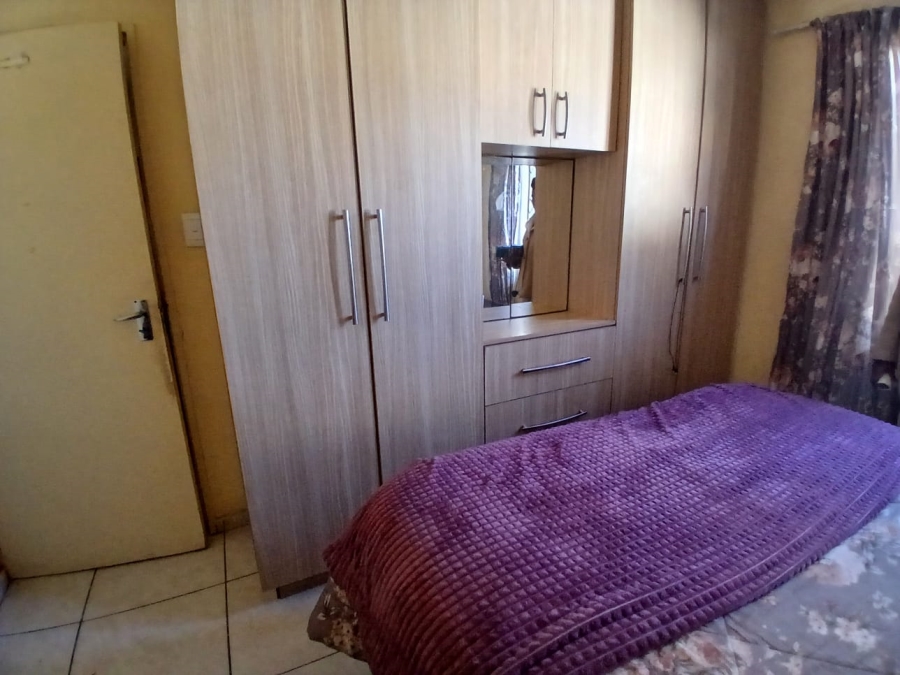 3 Bedroom Property for Sale in Windmill Park Gauteng