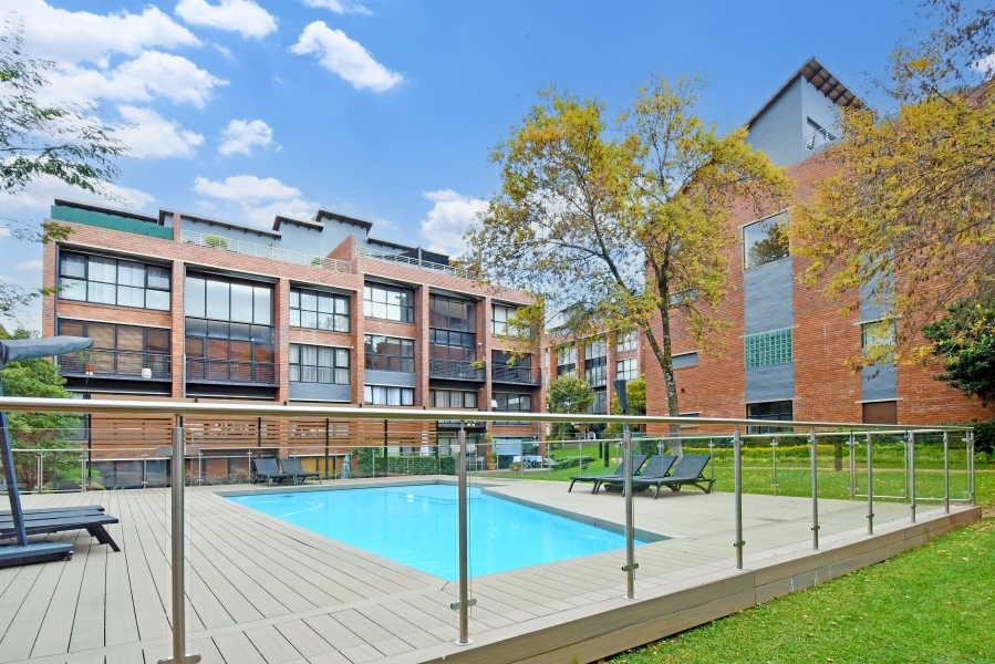 To Let 2 Bedroom Property for Rent in Atholl Gauteng