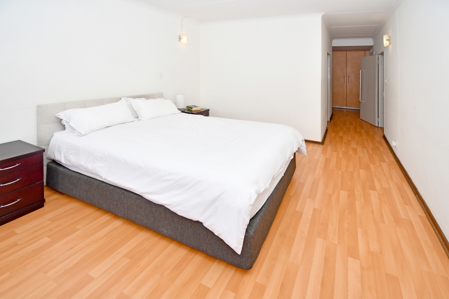 To Let 2 Bedroom Property for Rent in Atholl Gauteng
