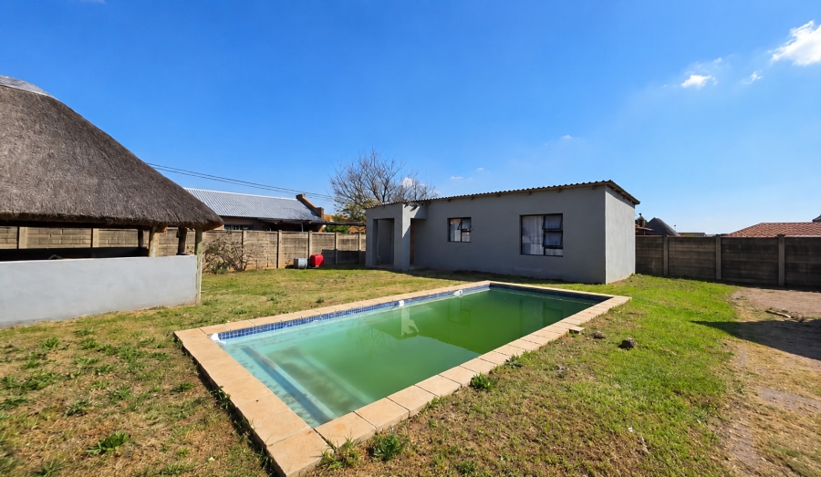 3 Bedroom Property for Sale in Riversdale Gauteng
