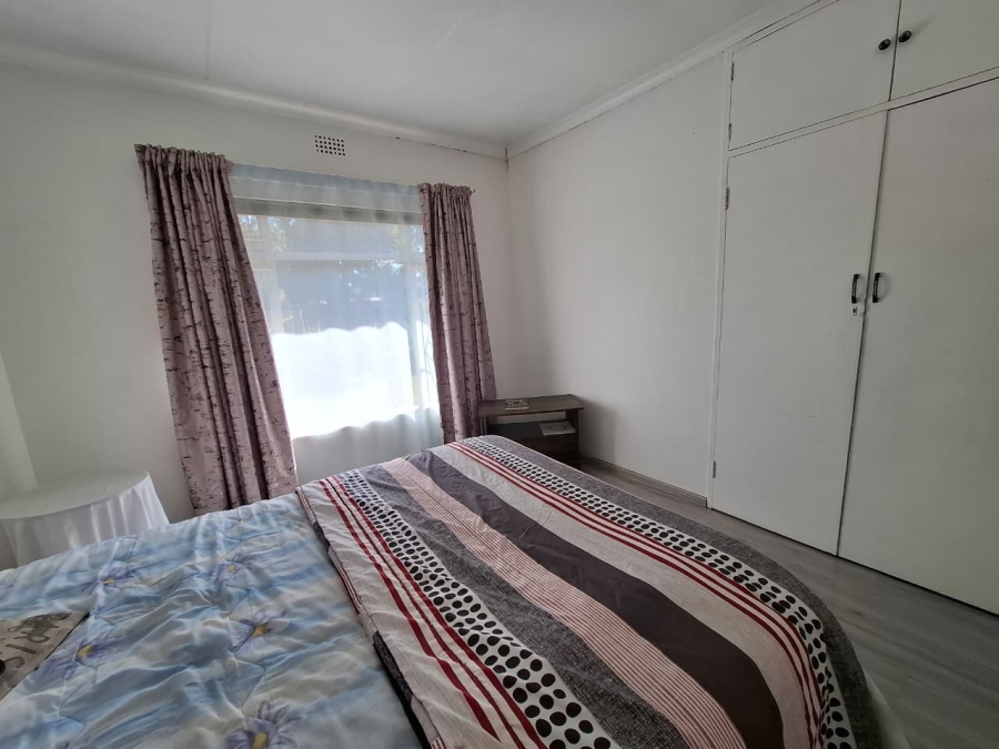 4 Bedroom Property for Sale in Vanderbijlpark SE 7 Gauteng